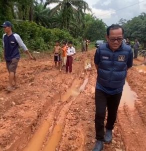 Screenshot_20260106-222010_WhatsApp_copy_432x501-432x445-1